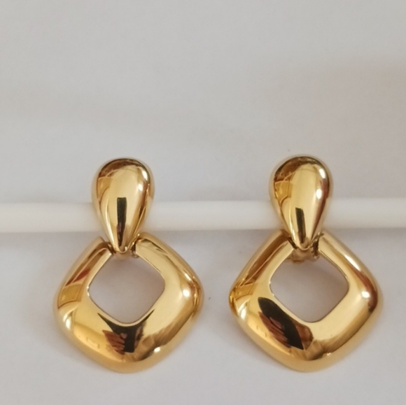 St. John Jewelry - Vintage St. John Clip On Earrings